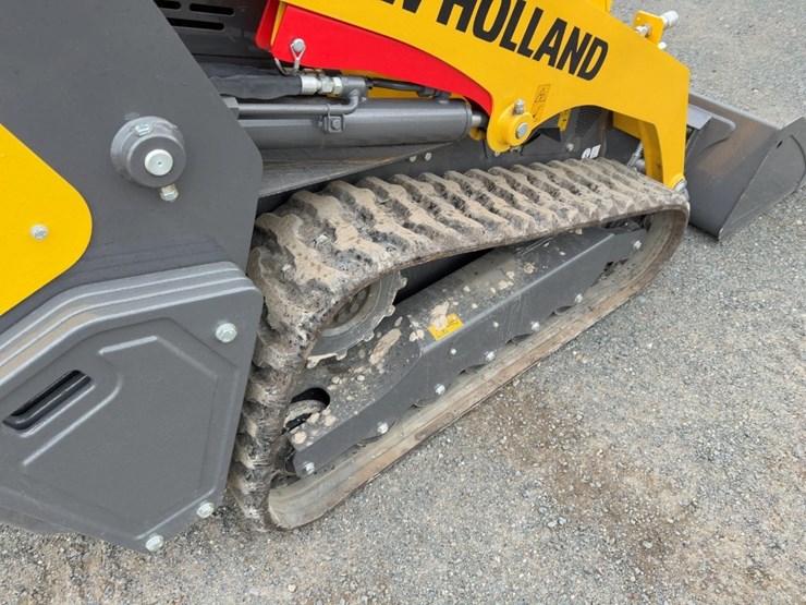 2025-new-holland-c314-image-12