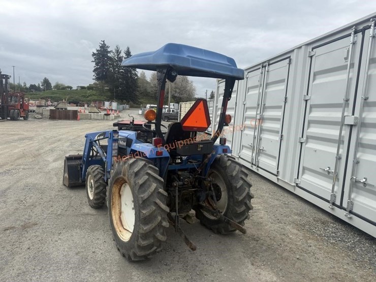 new-holland-tc30-image-8