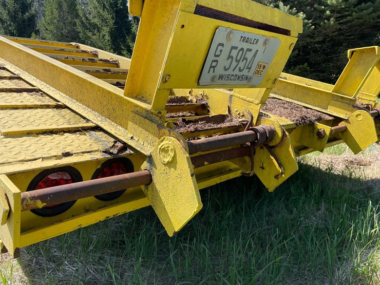#7155-•-dexter-axle-utility-trailer-(no-title)-image-29