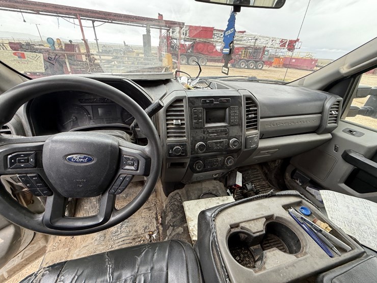 2019-ford-f250-image-11