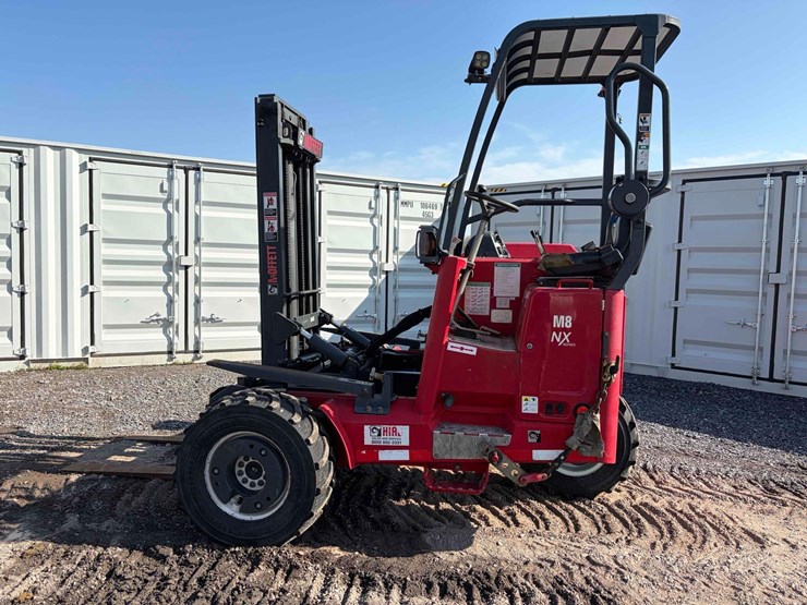 2018-moffett-m8-55.4-image-5