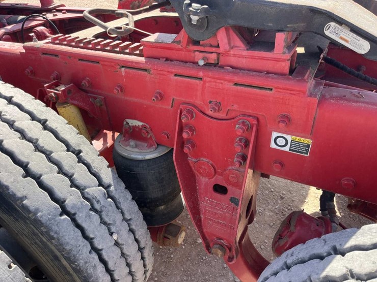 2011-kenworth-t800-image-10