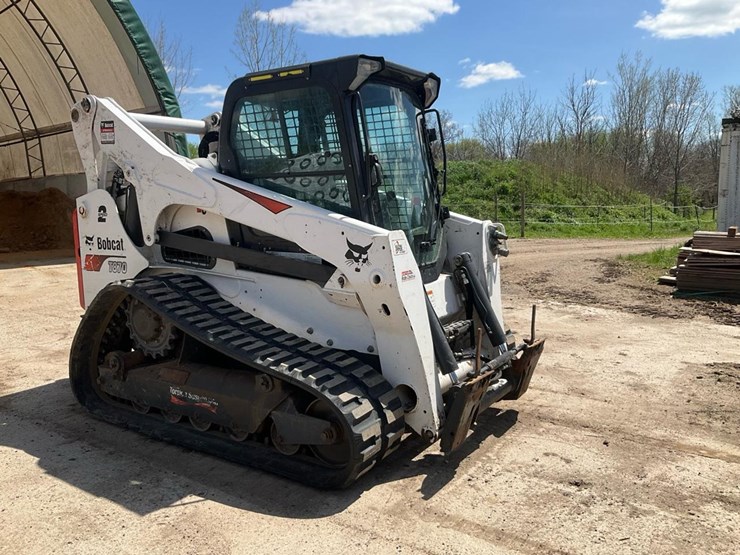 2021-bobcat-t870-image-7