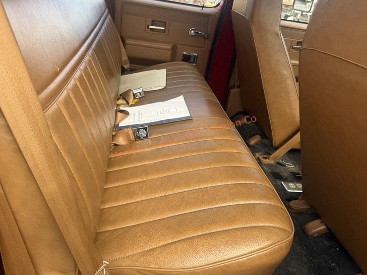 1990-chevrolet-3500-image-43