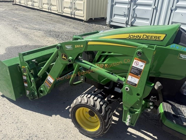 john-deere-1025r-image-18