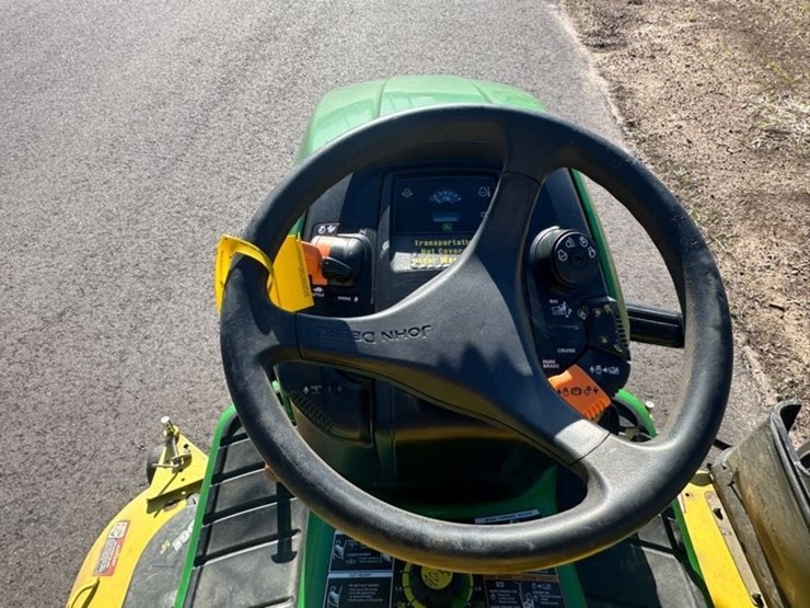 john-deere-x530-image-9