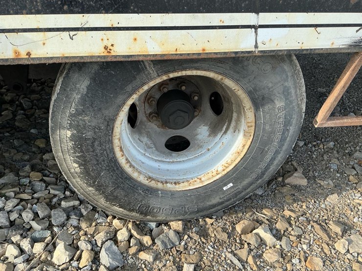 #141-•-2016-eager-beaver-heavy-equipment-trailer-image-26