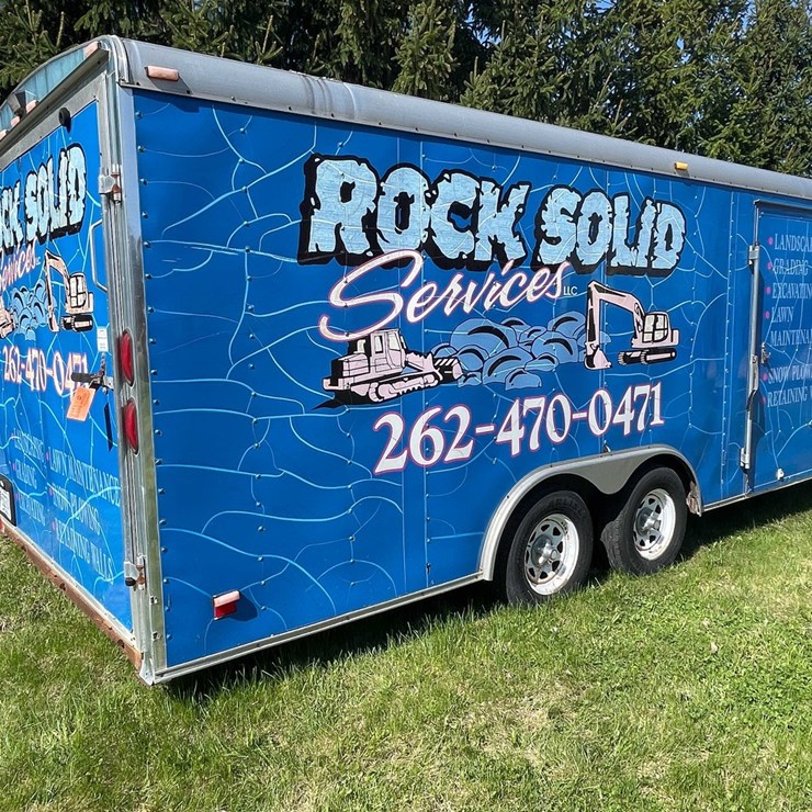 #7151 • Enclosed Trailer