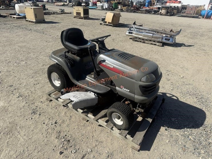 craftsman-lt2000-image-1