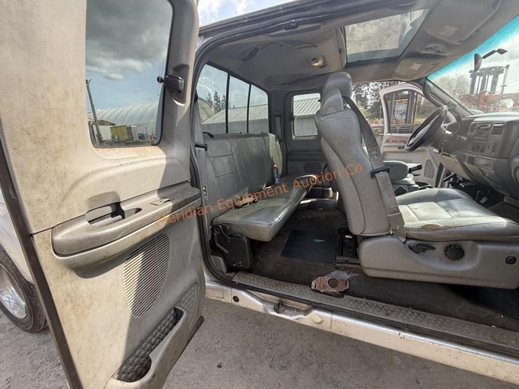 2004-ford-f450-lariat-image-33