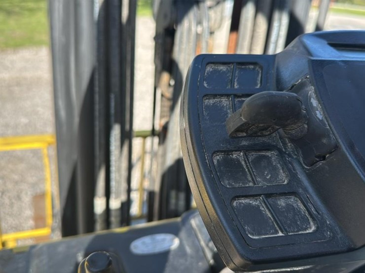 2020-hyster-s50ft-image-24