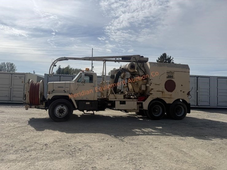 1987-gmc-brigadier-image-3