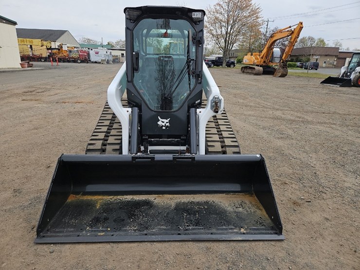 2023-bobcat-t76-image-8