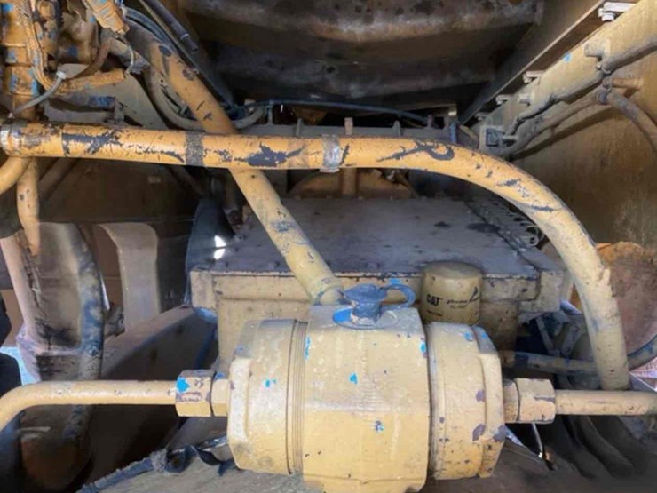 2008-caterpillar-773f-image-21