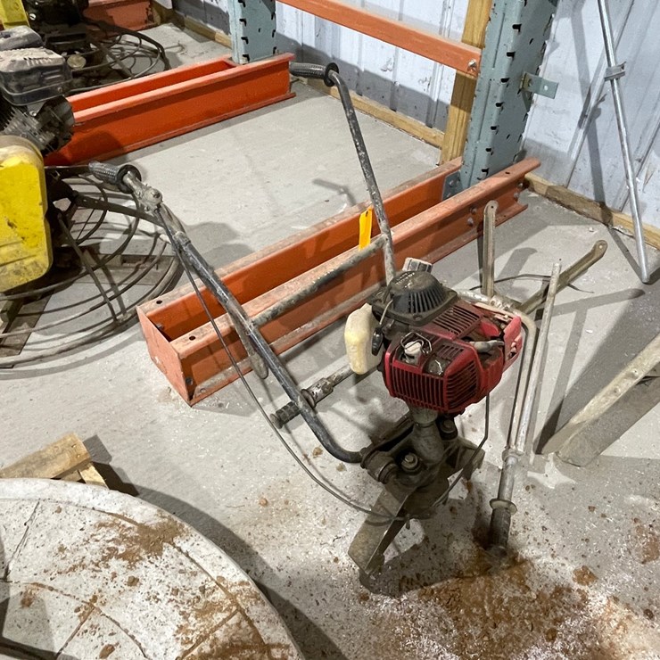 #5034 • Honda Powered Power Screed