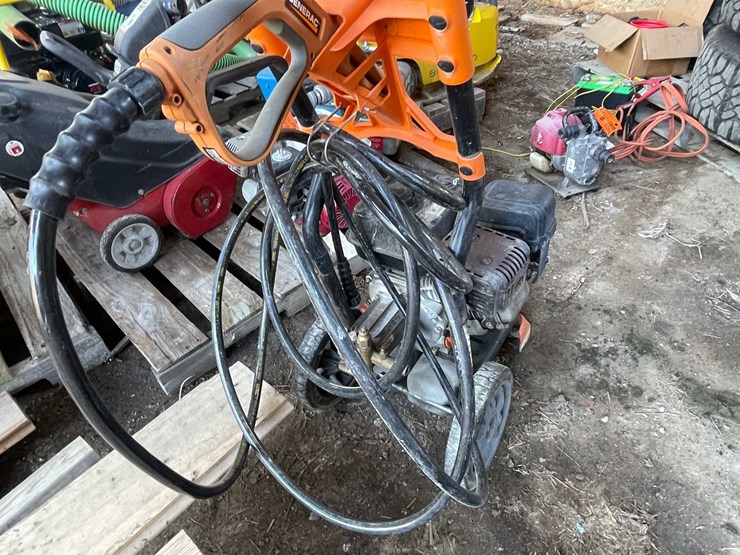 #7413-•-generac-pressure-washer-image-8