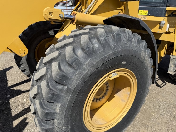 2007-caterpillar-928g-image-9