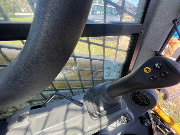 caterpillar-216b-image-45