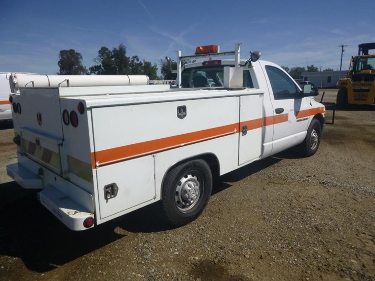 2005-dodge-ram-2500-image-4