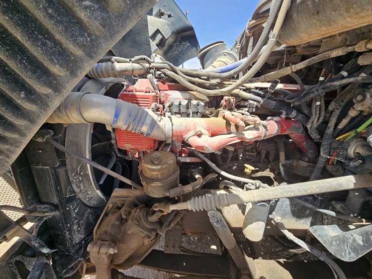 2011-peterbilt-387-image-6