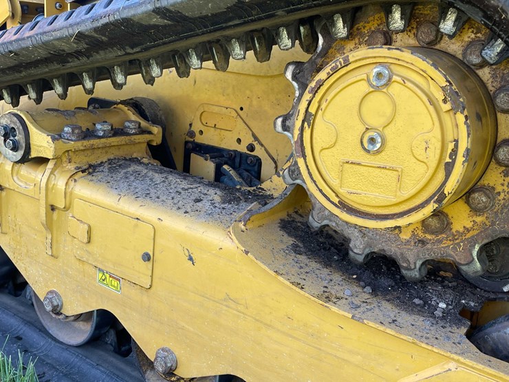 caterpillar-216b-image-8