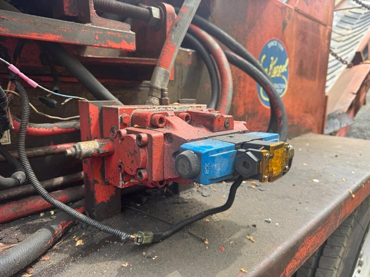 2002-morbark-3600-image-27