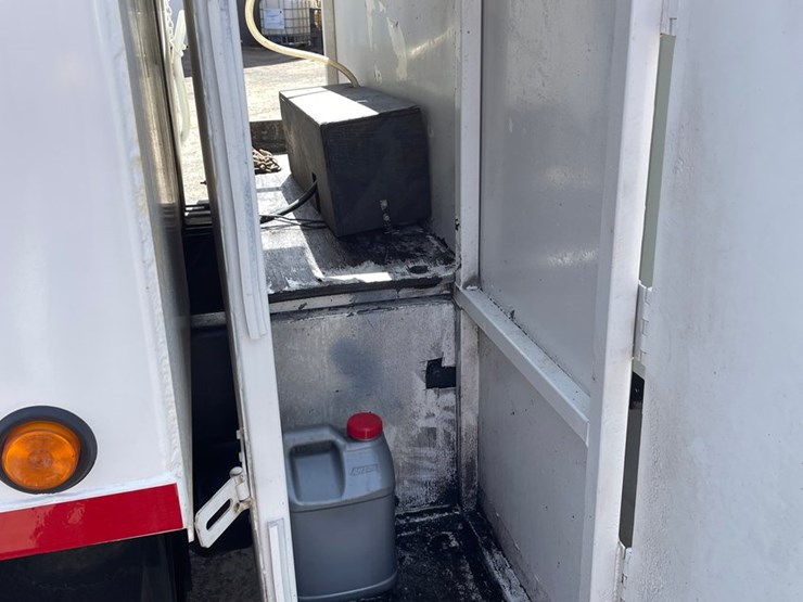 2010-international-4300-sba-image-54