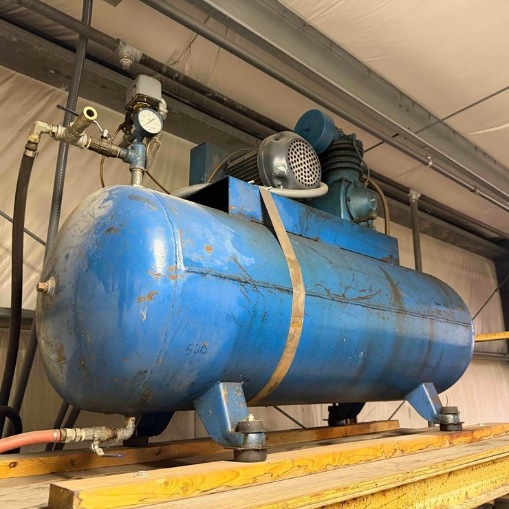 Kellog 5HP Air Compressor w/ Ingersoll-Rand Hydrogard Chiller