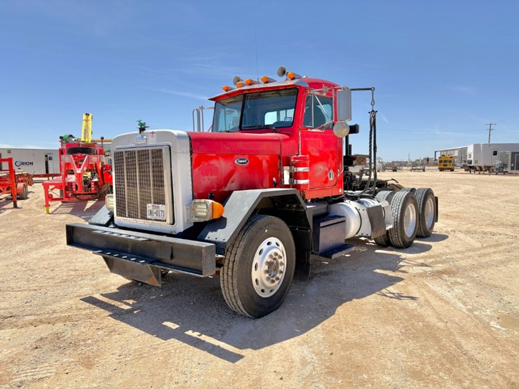 1998-peterbilt-357-image-2