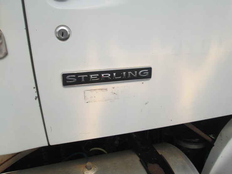 2007-sterling-at9500-image-16