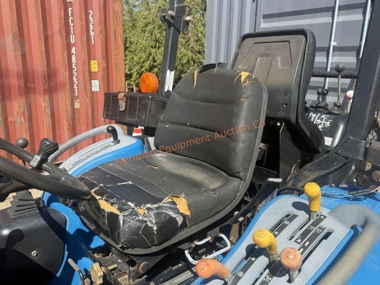 new-holland-1530-image-17