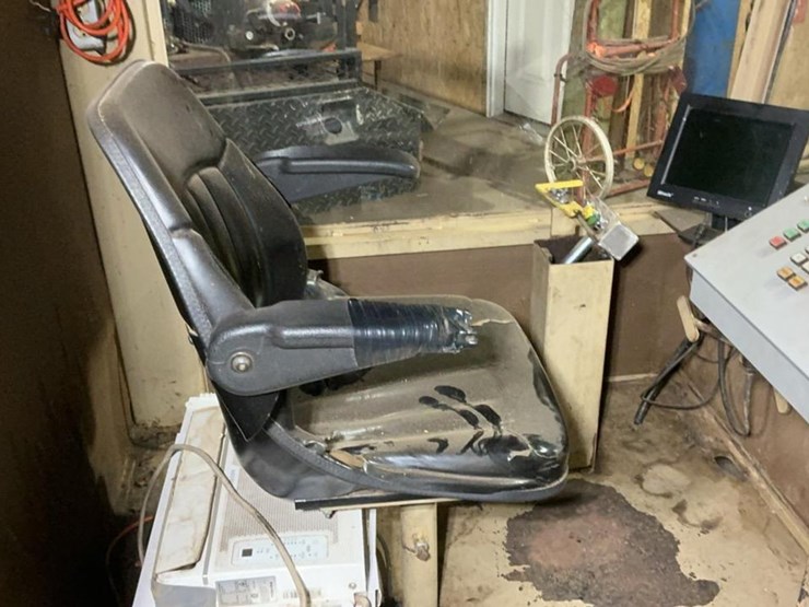 #149-•-2017-hurdle-magnum-lt-carriage-image-63