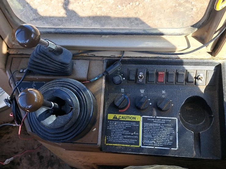 deere-544g-ll-image-15