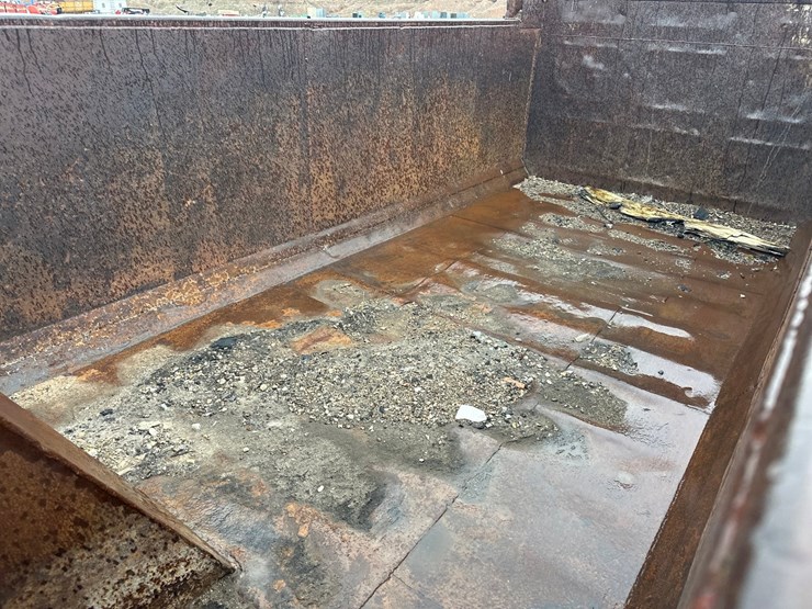 1983-mack-dm686s-image-16