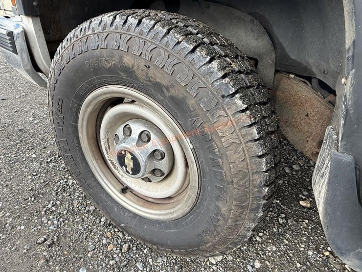 1995-chevrolet-gmt400-image-13