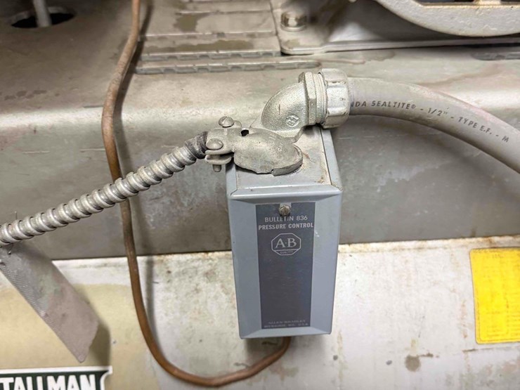 ingersoll-rand-15-hp-compressor-image-8