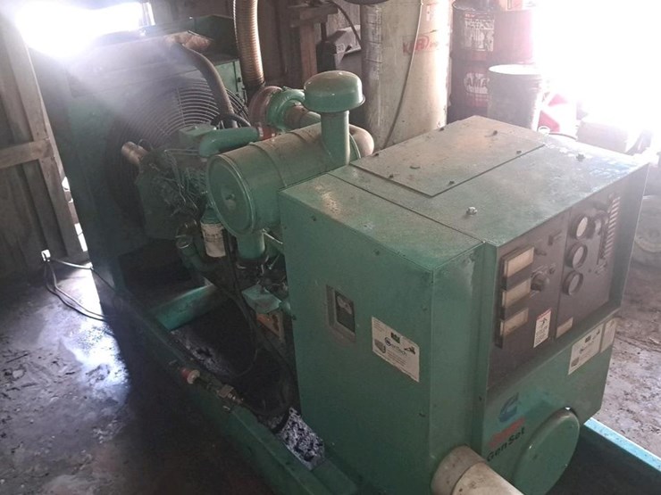 #154-•-1996-onan-cummins-genset-image-4