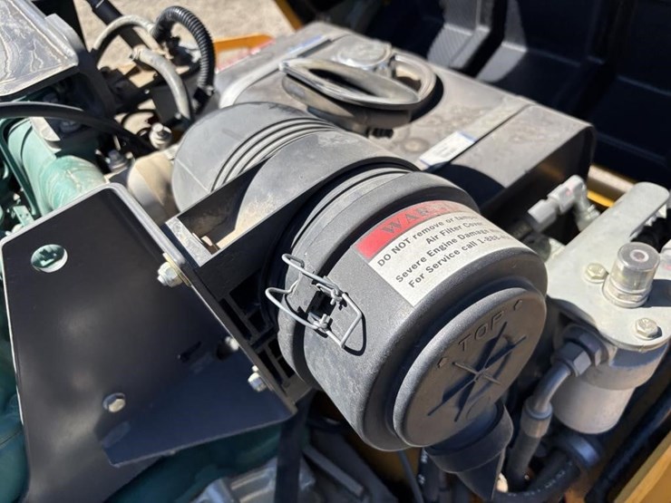 2018-volvo-dd25b-image-42