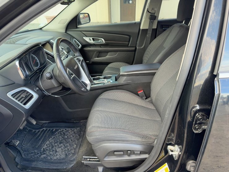 2015-gmc-terrain-sle-image-17