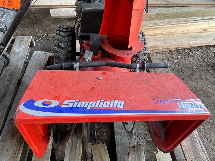 #7414-•-simplicity-signature-pro-1524-p-snowblower-image-5