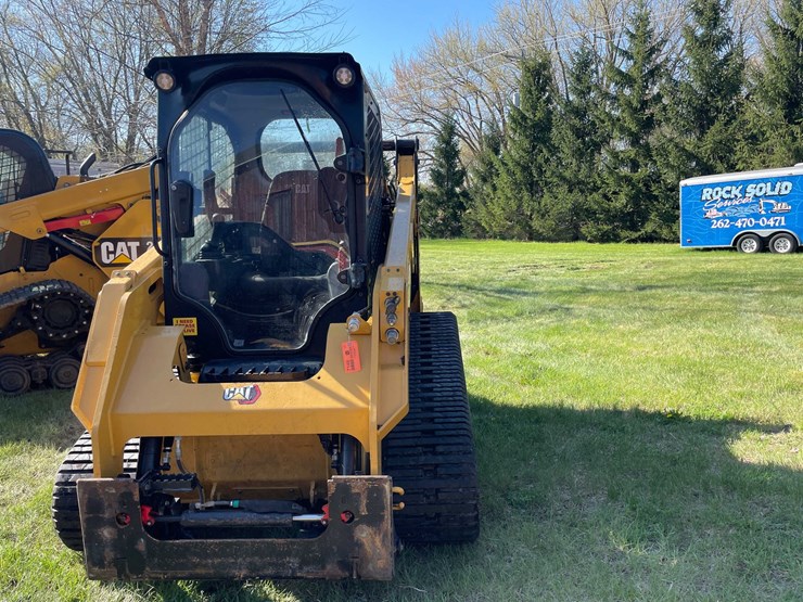 caterpillar-216b-image-2