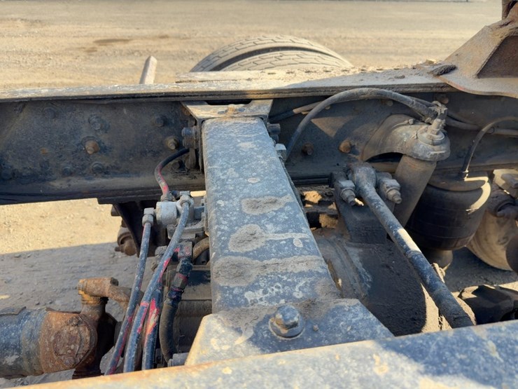 2007-peterbilt-378-image-21