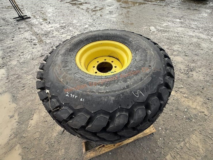 john-deere-16-image-3