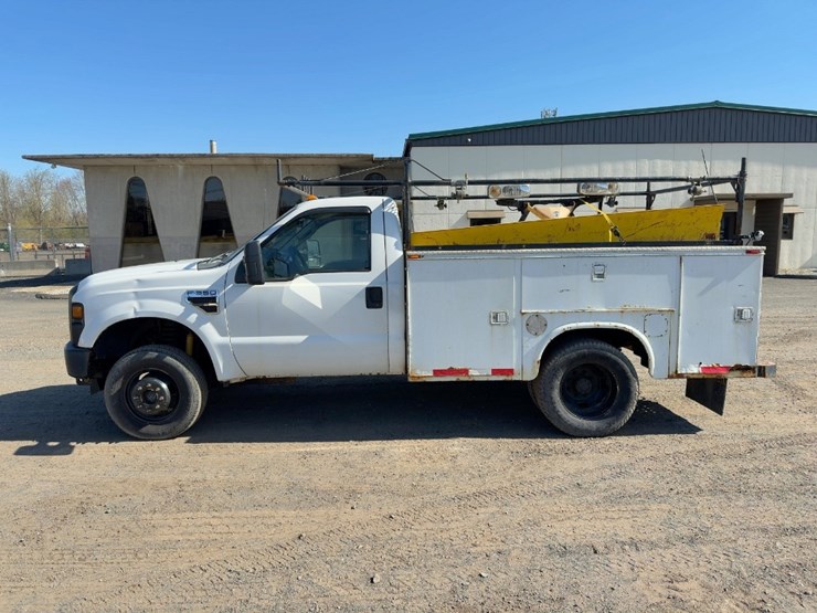 2008-ford-f350-xl-image-2