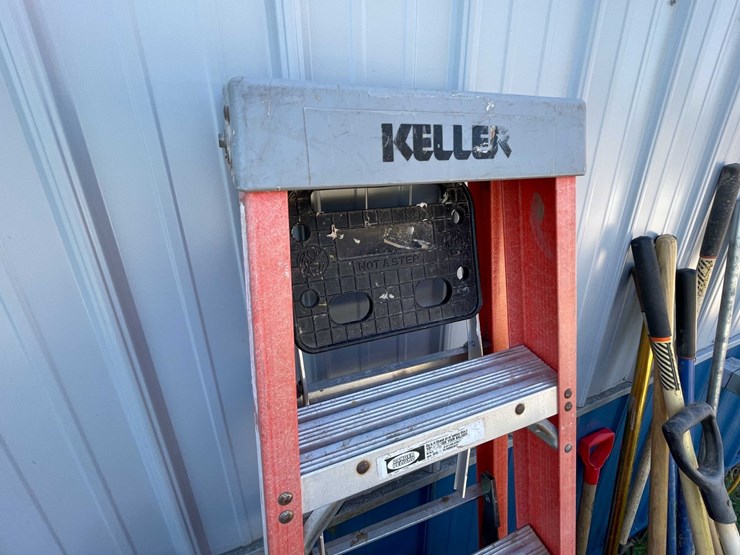 #7438-•-(2)-keller-ladders-image-5