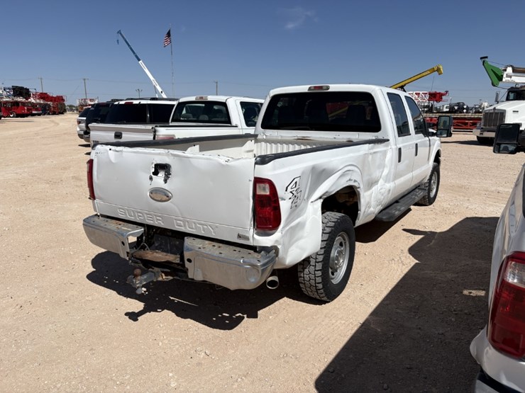 2011-ford-f250-image-2