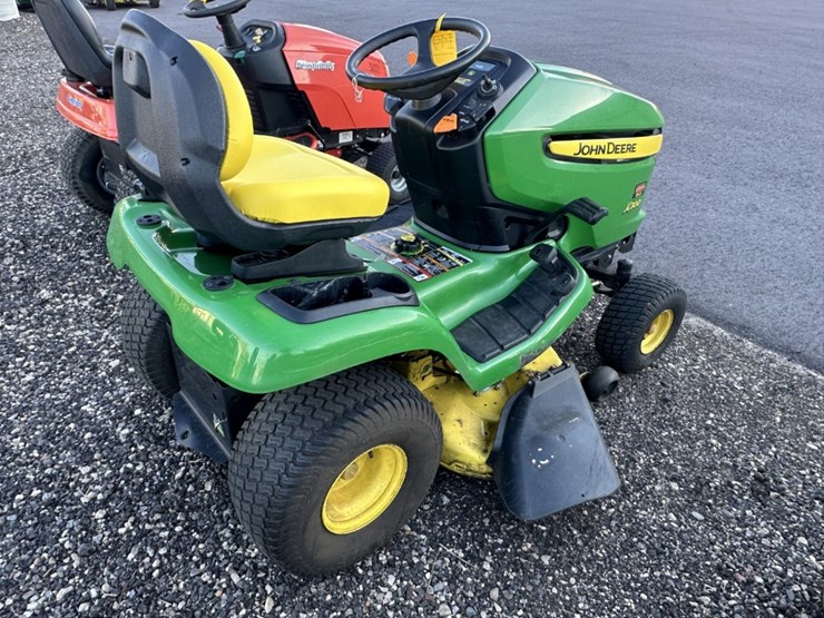 2010-john-deere-x300-image-3