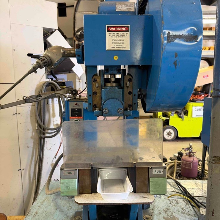 Kenco 10 Vertical Press