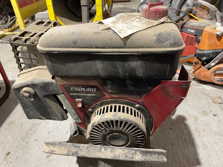#5011-•-(2)-non-running-gas-powered-generators-image-10