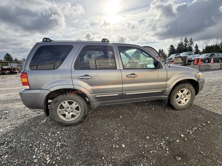 2007-ford-escape-image-12